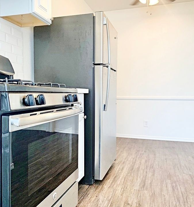 1st image of 1210 N Berendo St APT 10