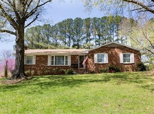 103 Thomas Cir, Farmville, VA 23901