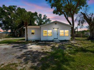 1611 E Shell Point Rd, Ruskin, FL 33570