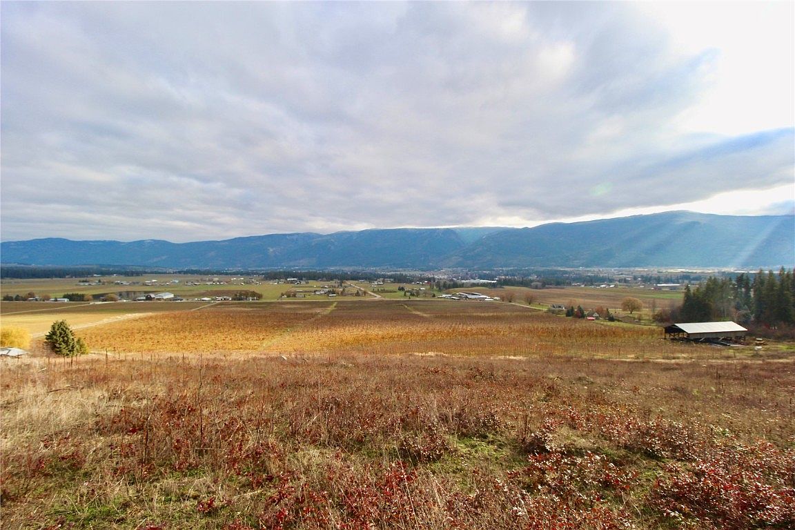 4239 Salmon River Rd, Spallumcheen, BC V0E 1B4 MLS 10301143 Zillow