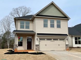 836 Marple Pl, Boiling Springs, SC 29316