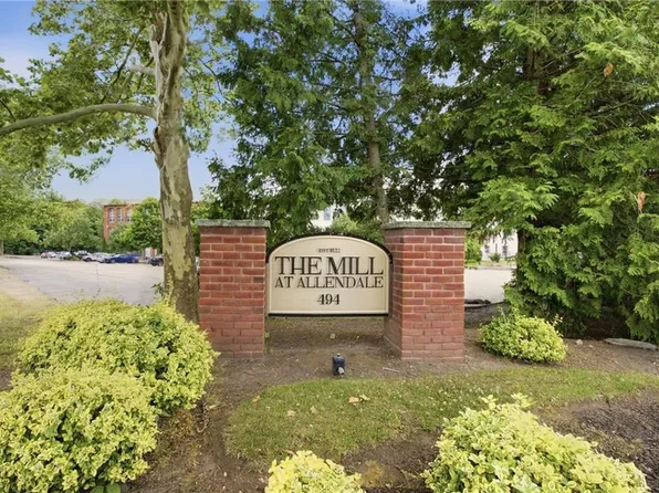 494 Woonasquatucket Ave APT 411, North Providence, RI 02911