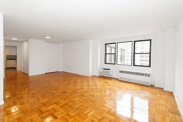 Rented by Siba Management Inc. | media 6