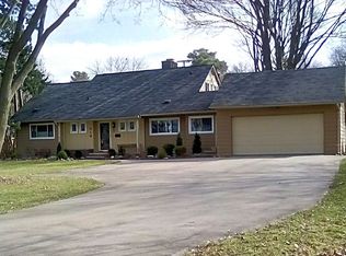 218 Lincoln St, Lapeer, MI