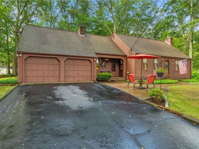 17 Country Side Ln, Scituate, RI, 02857
