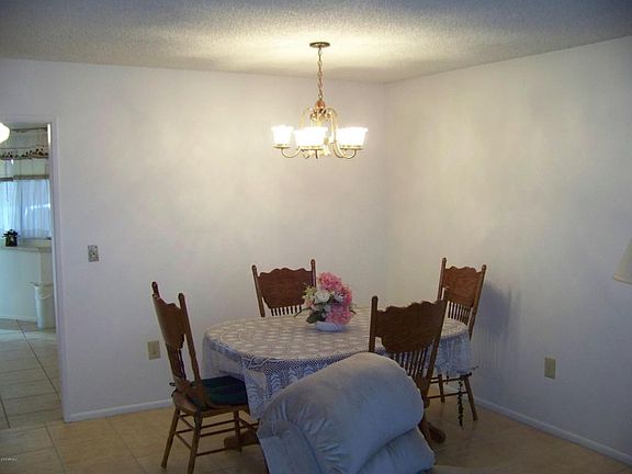5th image of 10963 W Santa Fe Dr