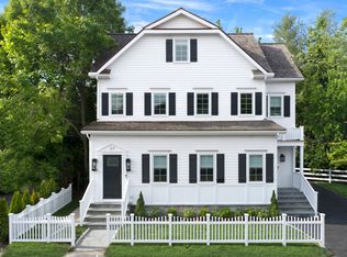 27 Bridge St, Greenwich, CT 06830