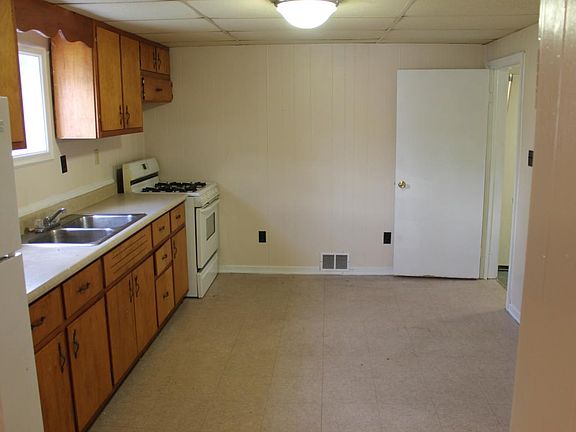5th image of 210 Youghogheny St #3