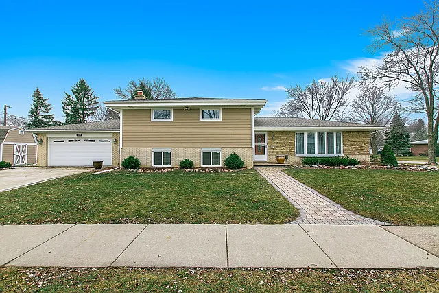 363 Debra Dr photo 1