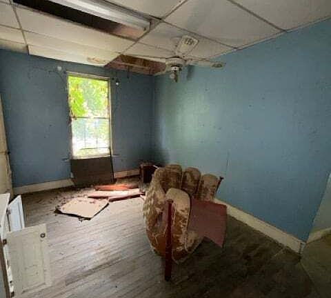 4th image of 138 Howell St NE