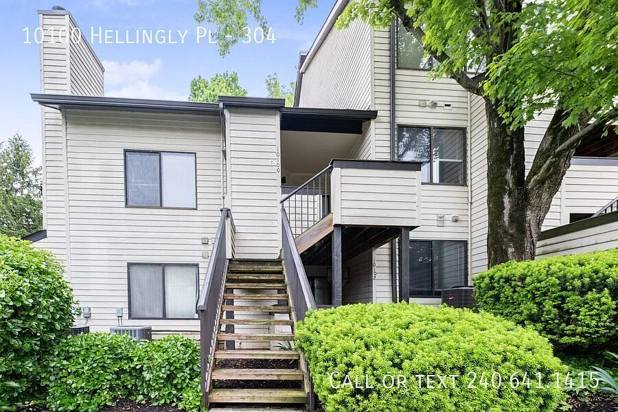 Lovely 1 BR/1 BA Loft-Style Condo in Montgomery Village! — Photo 2