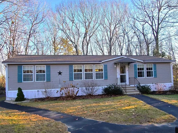 38 Birch Hill Estates Road, Wolfeboro, NH 03894