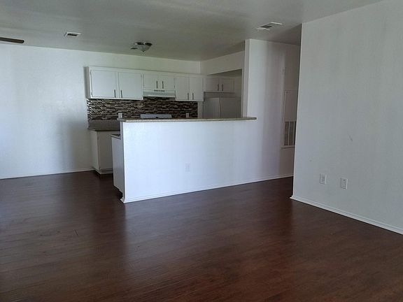 5th image of 800 N Major Ave APT 126
