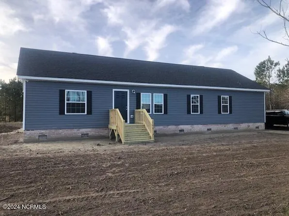 148 S Lou Sawyer Road, Moyock, NC 27958