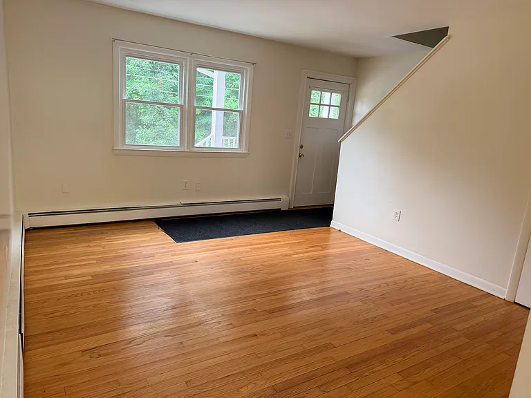 57-65 Lynch Rd #4 — Photo 2