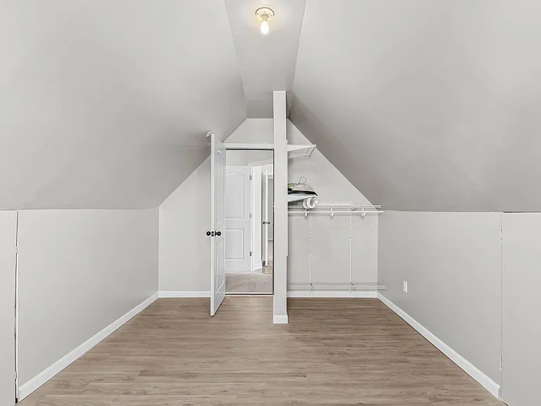 719 Addor Dr — Photo 40