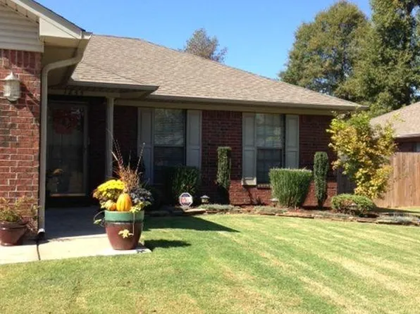 1855 Milestone Dr, Conway, AR 72034