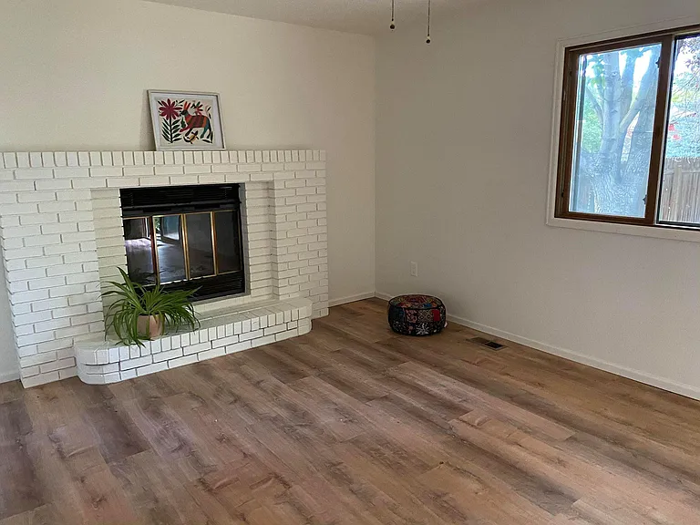 824 Coronado Ave — Photo 14