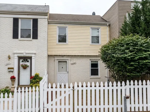 9209 Hood Rd, Manassas, VA 20110
