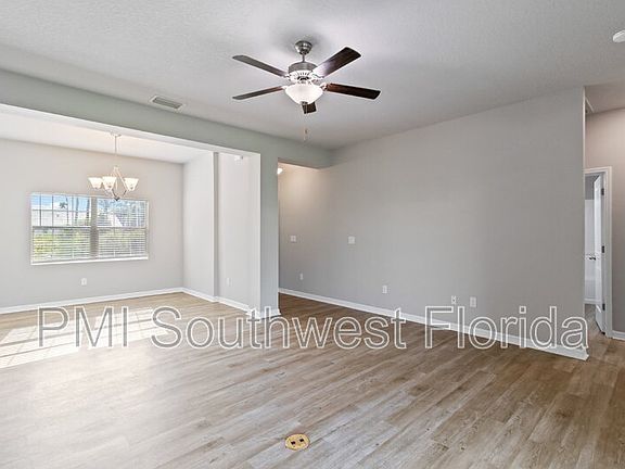 3rd image of 3149 Sudbury St