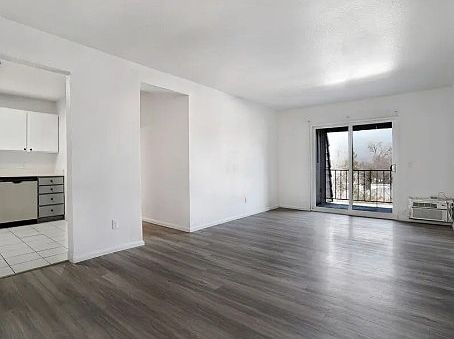 1st image of 4370 S Highland Dr APT 15