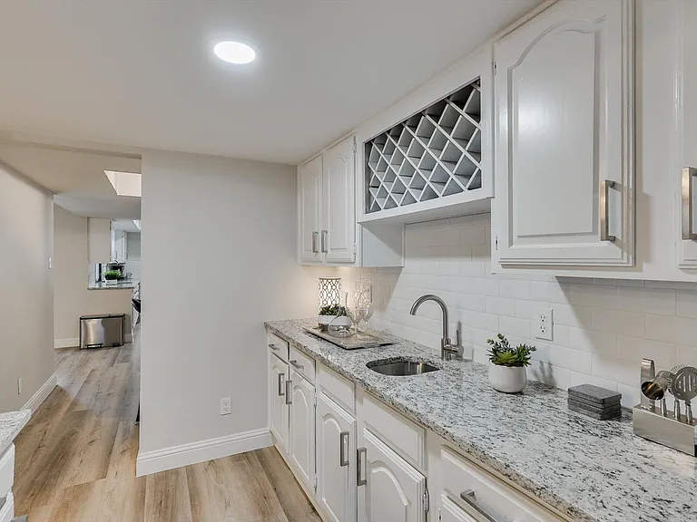 11622 Cotillion Dr — Photo 21