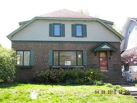 1 Forestdale Park photo 1