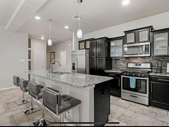 Bright, modern, open kitchen