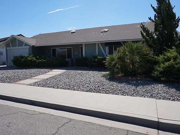 2nd image of 1261 Rosewood Pl