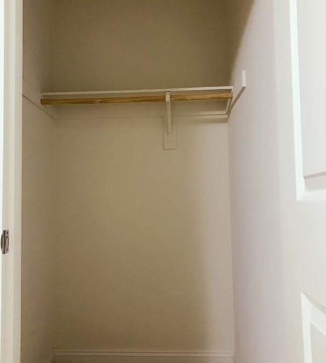 walk -in closet