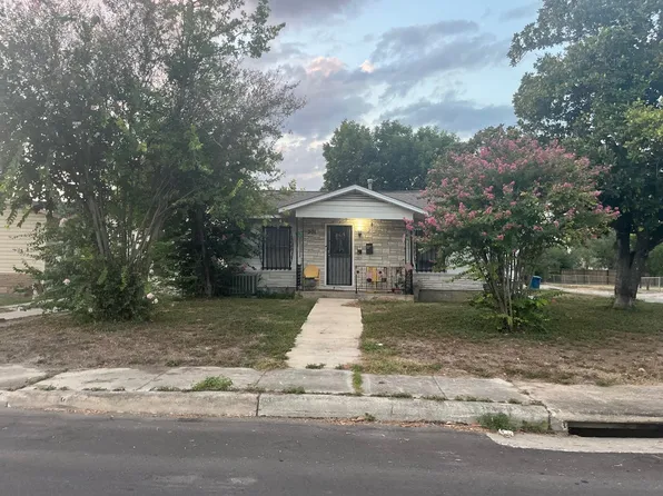 301 Rosebud Ln, San Antonio, TX 78221
