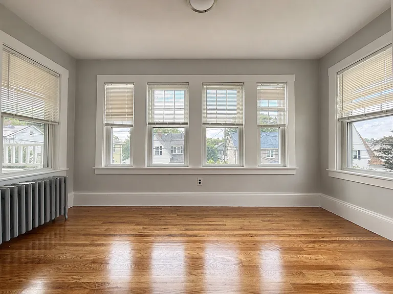 32 Quincy St #32 — Photo 3