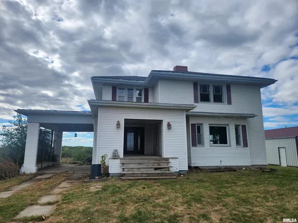 696 N State Highway 96, Warsaw, IL 62379