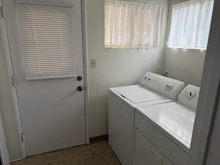 1812 S Sierra Vista Ave — Photo 15