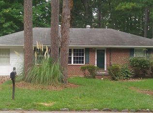 2967 Cloverhurst Dr, East Pt, GA 30344