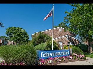 179 Millard Ave APT 179, West Babylon, NY 11704