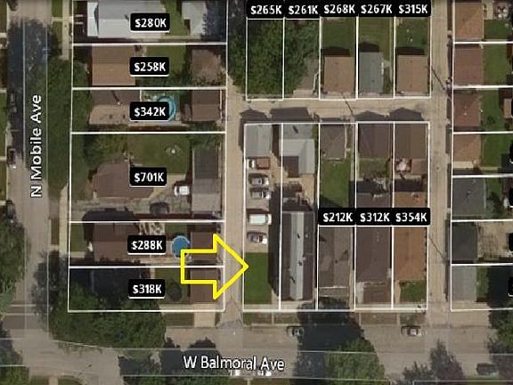 2nd image of 6224 W Balmoral Ave APT 2A