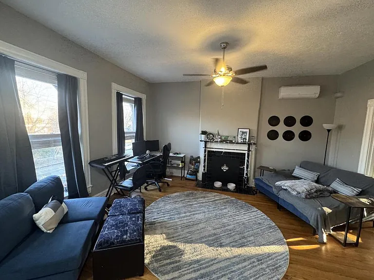 1318 S Brook St #2 — Photo 4