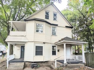 238 Chamberlain St, Rochester, NY 14609