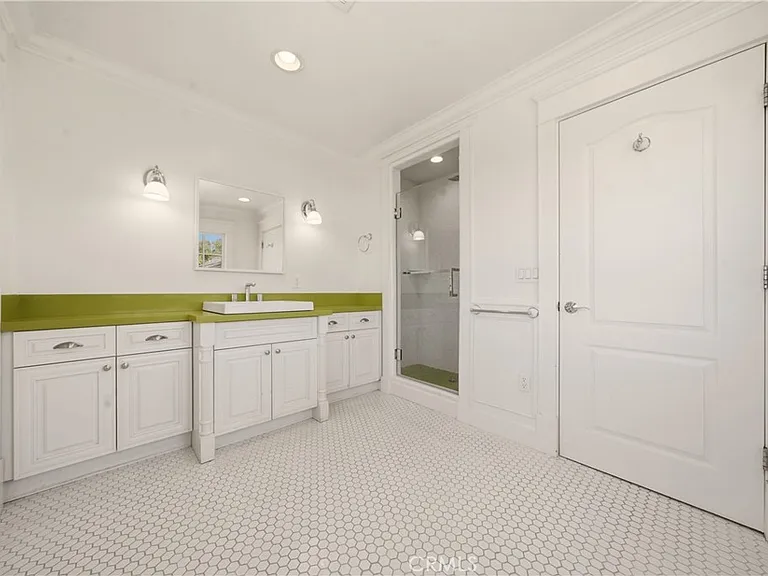 5188 Vista Miguel Dr — Photo 33