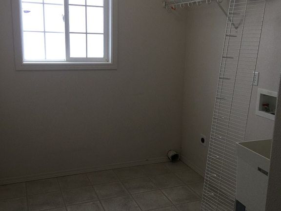 3rd image of 4515 Appaloosa Ln