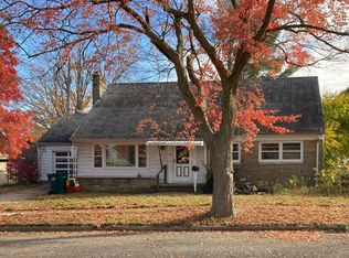 2311 Grant St, Lansing, MI 48910