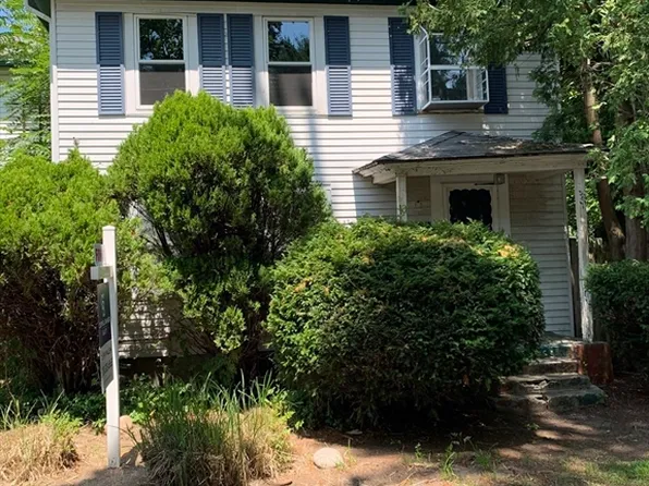 10 Willard St, Wayland, MA 01778