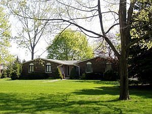 2.7 acres circular drive