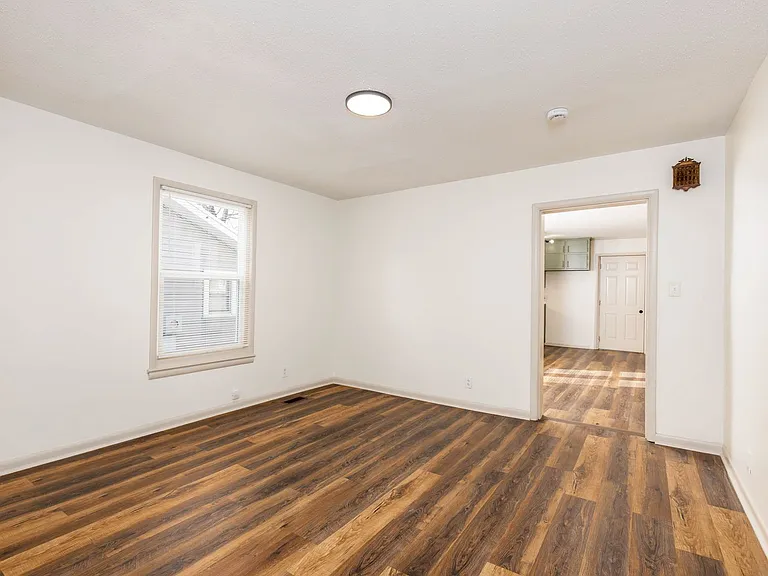 1216 4th Pl N — Photo 12