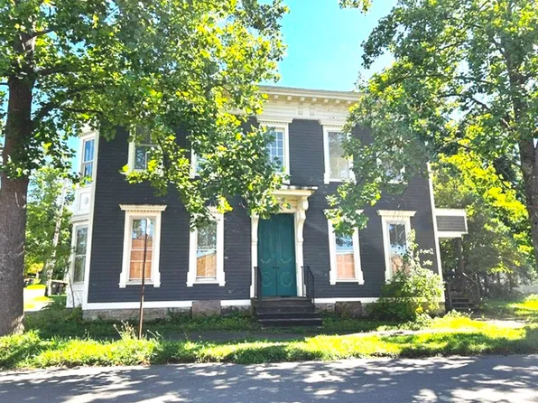 102 W Pleasant St, Corry, PA 16407