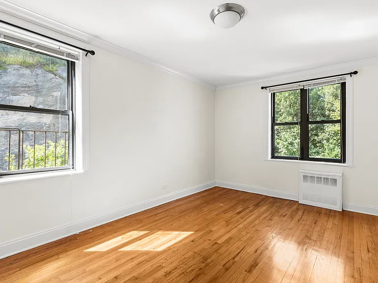 295 Bennett Ave #8G — Photo 5