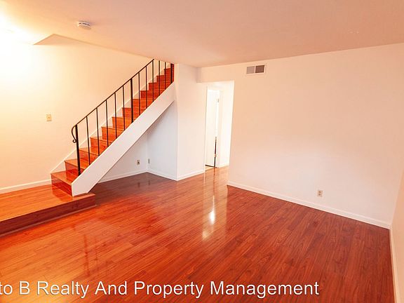 4th image of 1538 Ivycreek Cir
