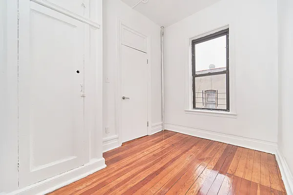 Rented by Living New York | media 18