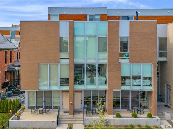 213 Alfred St, Detroit, MI 48201